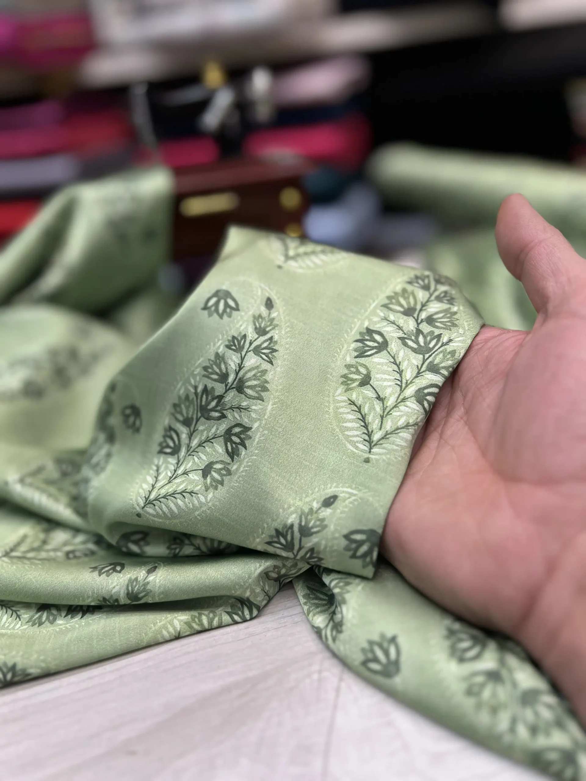 سیلک ابریشم - تصویر 12